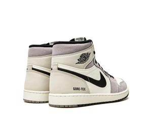 Tênis Nike Air Jordan 1 High Element Gore-Tex 'Sail' Bege – par, vista traseira