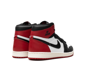 Tênis Nike Air Jordan 1 High OG Masculino 'Black Toe Reimagined' Preto / Branco – par, vista traseira