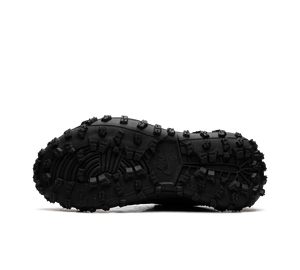 Tênis Nike Air Jordan 1 Low Element Gore-Tex 'Bred' Preto / Vermelho – solado