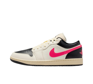 Tênis Nike Air Jordan 1 Low 'Flight Club' Bege / Preto – vista lateral