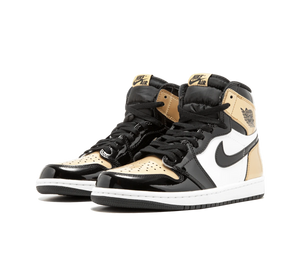 Tênis Nike Air Jordan 1 Retro High OG Masculino 'Gold Toe' Preto / Dourado – par, vista frontal