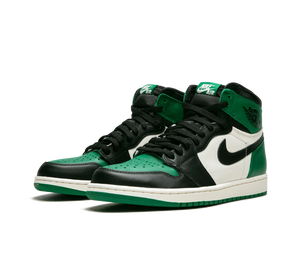 Tênis Nike Air Jordan 1 Retro High OG Masculino 'Pine Green' Preto / Verde – par visto de frente