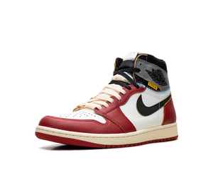Tênis Nike Air Jordan 1 Retro High OG x Union LA Masculino 'I'm Back' Vermelho / Branco – vista 3/4 frontal
