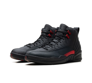 Tênis Nike Air Jordan 12 Retro 'Bloodline' Preto / Vermelho – par visto de frente