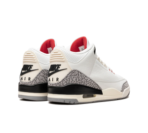 Tênis Nike Air Jordan 3 'White Cement Reimagined' Branco / Cinza – vista traseira do par