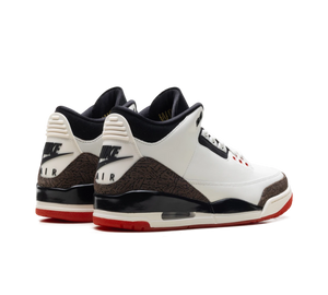 Tênis Nike Air Jordan 3 'World's Best Dad' Branco / Marrom – par, vista traseira