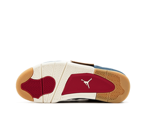 Tênis Nike Air Jordan 4 Retro NRG 'Levi's' Azul – solado