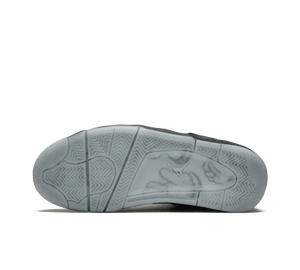 Tênis Nike Air Jordan 4 Retro x KAWS 'Black' Preto – solado