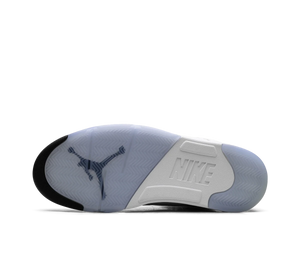 Tênis Nike Air Jordan 5 'White Metallic' Branco / Prata – solado