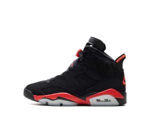Tênis Nike Air Jordan 6 Retro 'Infrared Salesman' Preto / Vermelho – vista lateral