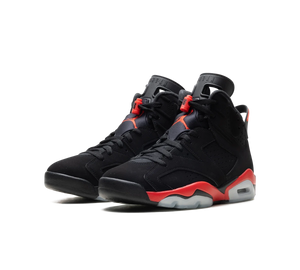 Tênis Nike Air Jordan 6 Retro 'Infrared Salesman' Preto / Vermelho – par visto de frente