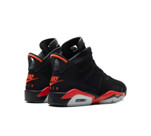 Tênis Nike Air Jordan 6 Retro 'Infrared Salesman' Preto / Vermelho – par visto de costas