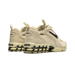 Tênis Nike Air Zoom Spiridon Cage 2 x Stussy 'Fossil' Bege – vista traseira