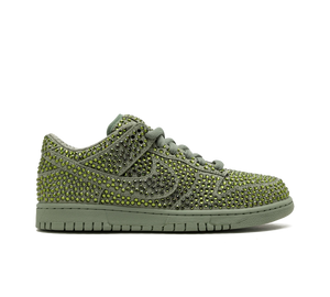Tênis Nike Dunk Low x Cactus Plant Flea Market Swarovski 'Spiral Sage' Verde – vista 3/4 frontal