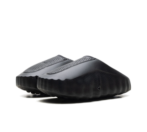 Chinelo Nike Mind 001 Masculino 'Triple Black' Preto – par, vista frontal