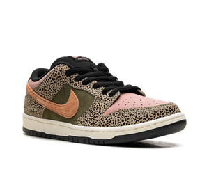 Tênis Nike SB Dunk Low x Arts-Rec Masculino 'Rust Pink and Rough Green' Rosa / Verde – vista frontal do par