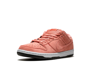 Tênis Nike Dunk Low SB 'Pink Pig' Rosa – foto 2