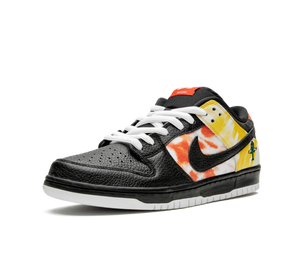 Tênis Nike Dunk Low SB 'Raygun Tie-Dye Black' Preto / Branco – foto 2