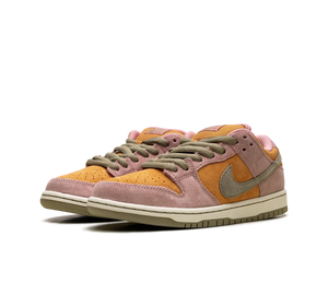 Tênis Nike Dunk Low SB 'Red Stardust' Laranja / Verde – foto 3