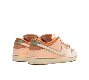 Tênis Nike Dunk Low SB 'Guava Ice' Laranja – foto 4