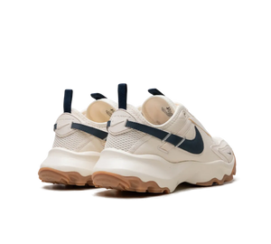Tênis Nike TC 7900 Masculino 'Pale Ivory Gum Light Brown Armory Navy' Bege – foto 5