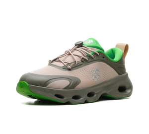 Tênis On Cloudsolo x Loewe Feminino 'Khaki Green Sand' Verde / Bege – vista 3/4 frontal