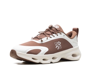 Tênis On Cloudsolo x Loewe 'Taupe Eggshell' Marrom / Branco – vista 3/4 frontal
