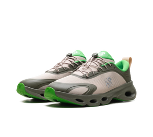 Tênis On Cloudsolo x Loewe Masculino 'Khaki Green Sand' Bege / Verde – par de frente