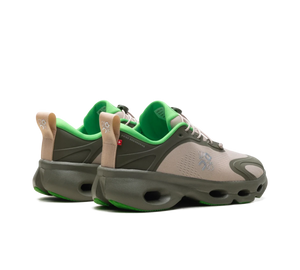 Tênis On Cloudsolo x Loewe Masculino 'Khaki Green Sand' Bege / Verde – par de costas