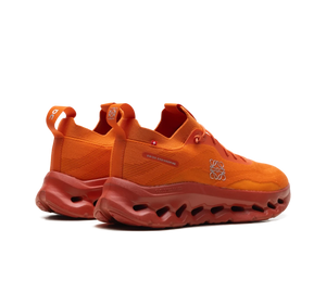 Tênis On Cloudtilt x Loewe Masculino 'Orange' Laranja – par, vista traseira