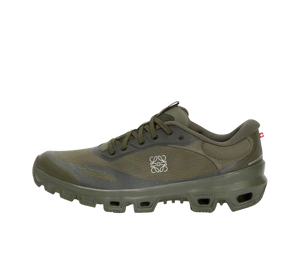 Tênis On Cloudventure 2 x Loewe 'Khaki' Verde Olive – vista lateral